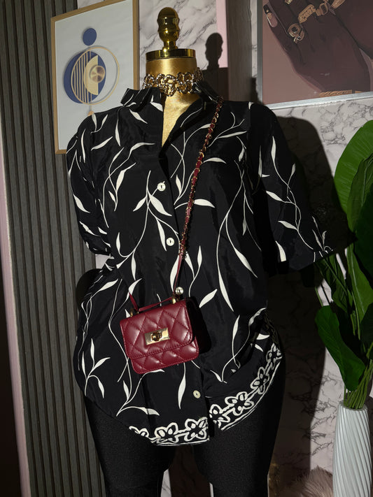 Luxury vintage available in size M